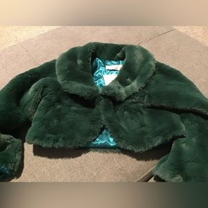 Little girls faux Fur jacket. Green. Great condition